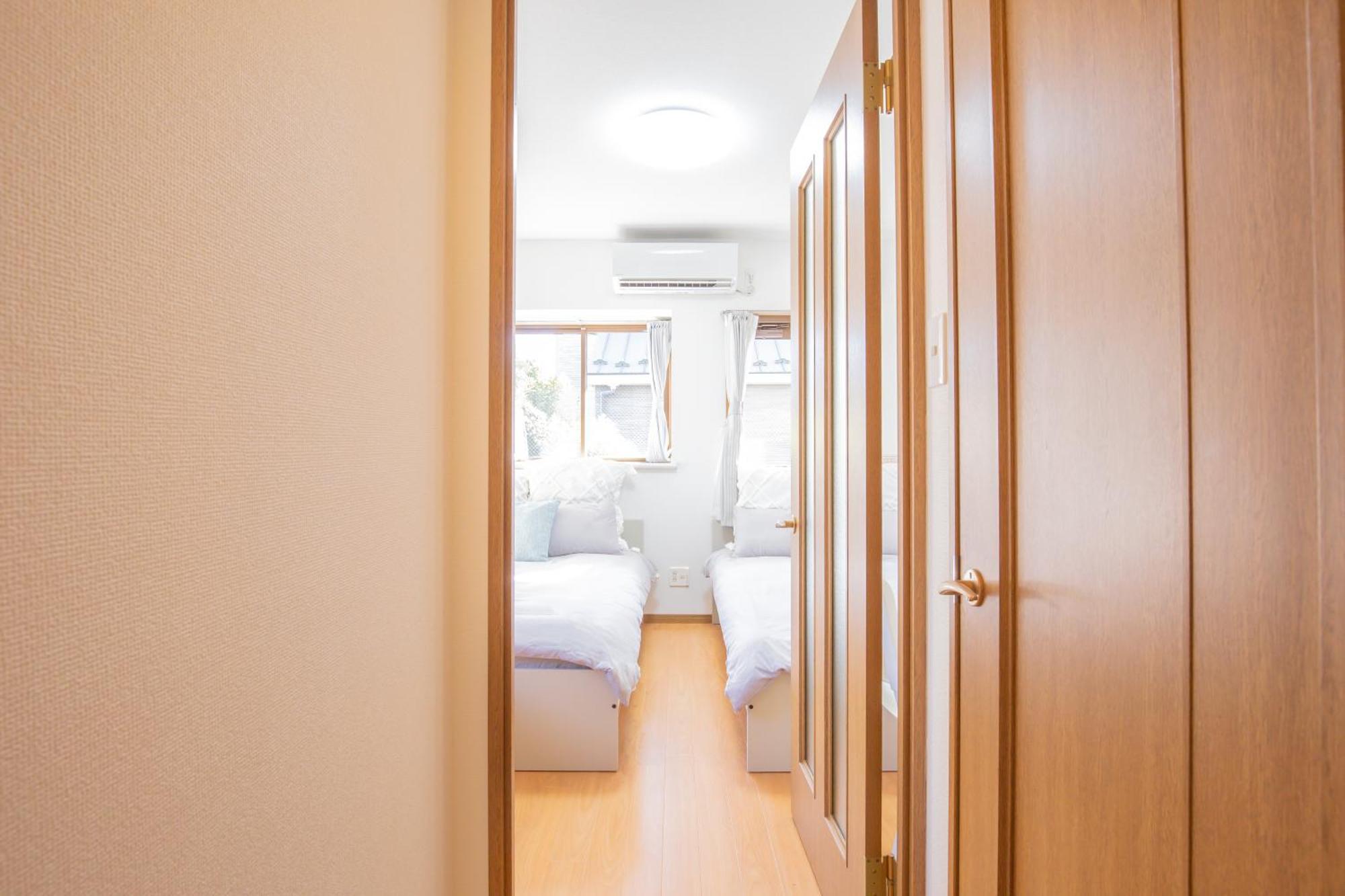 Walk To Ushigome-Yanagicho Sta. Eowh Apartment Tokyo Exterior photo